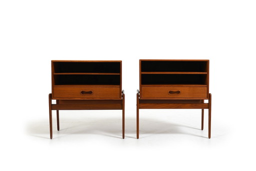 Paire de commodes / tables de chevet par Arne Vodder 1960s