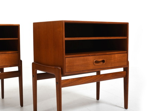 Image 1 of Paire de commodes / tables de chevet par Arne Vodder 1960s