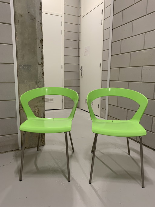 2x Metalmobil Arredo model Ibis chair poison green