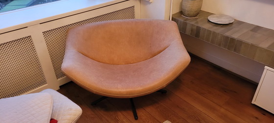 Image 1 of Gigi Gerard Van Den Berg By Label Sillón Con Taburete