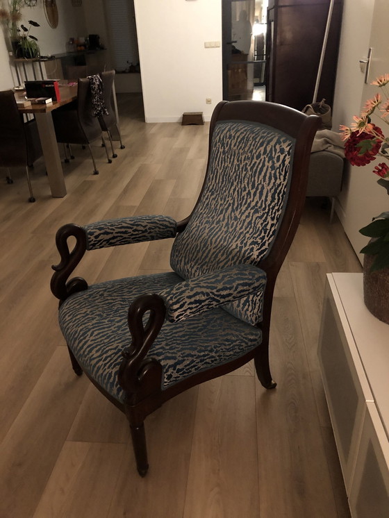 Image 1 of Silla de trono de castillo antiguo