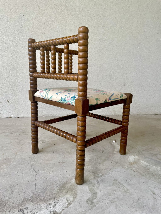 Turned Wood Corner Chair Bobbin 1900