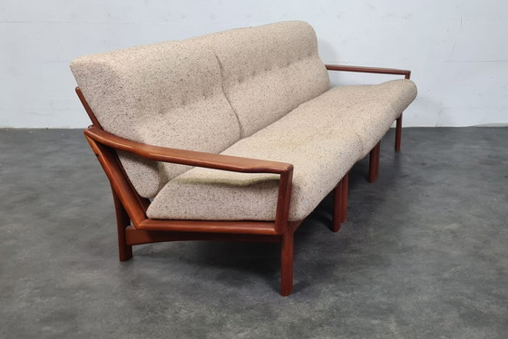 Image 1 of Vintage element sofa