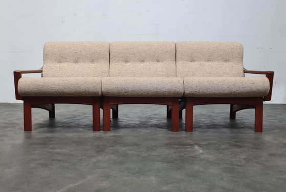 Image 1 of Vintage element sofa