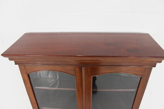 Image 1 of Top! English Display cabinets, cabinet, vertiko made of mahogany, restored