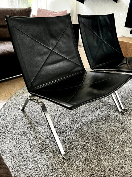 Image 1 of 2x Fritz Hansen Pk22 chair