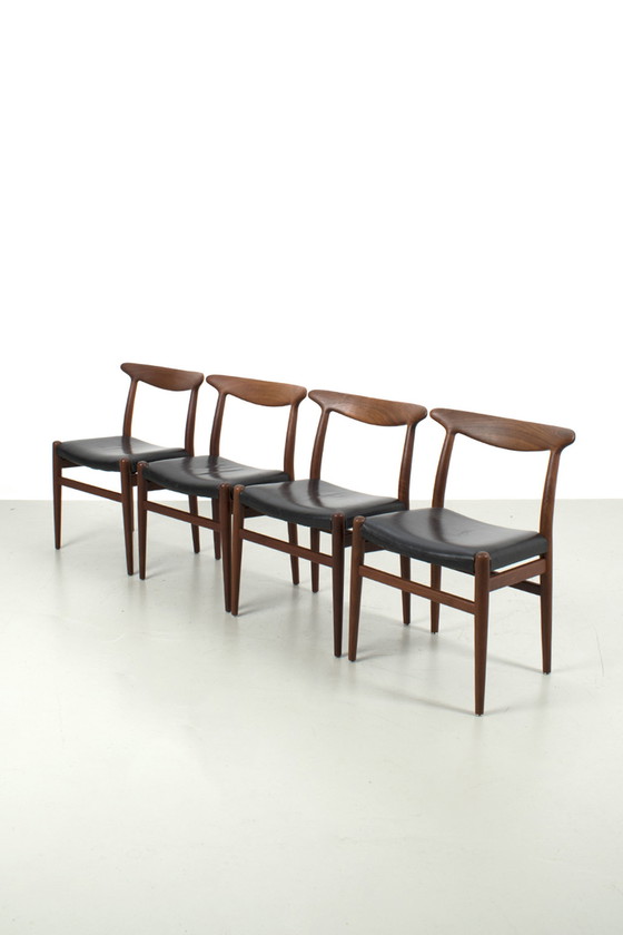 Image 1 of 4x 'ans Wegner 'W2' chairs