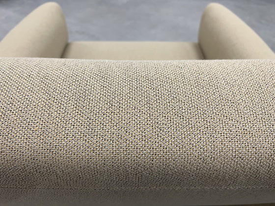 Image 1 of Leolux Evidence Boa Vista Armchair dune fabric