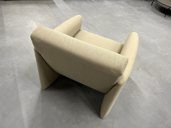 Image 1 of Leolux Evidence Boa Vista Armchair dune fabric