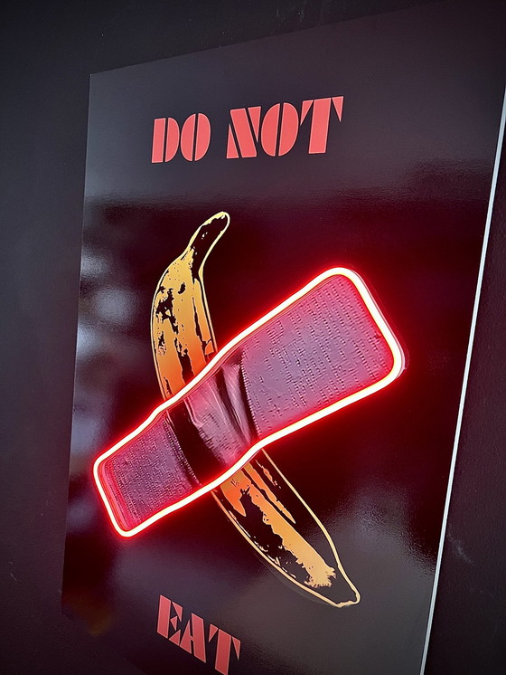 Image 1 of Ledmansion - Don'T Eat This Banana Red Led Wall Art Lamp