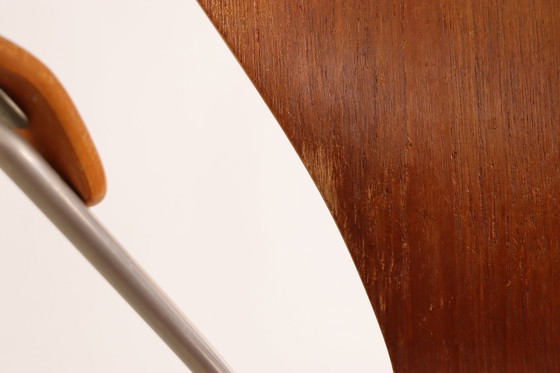 Image 1 of Fritz Hansen Series 7 office chair by Arne Jacobsen