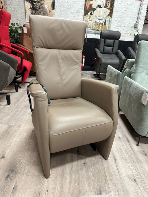 Prominent Sta-Op Chair In Beige/Taupe