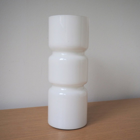 Image 1 of White Glass Funky Retro Table Lamp 1980S