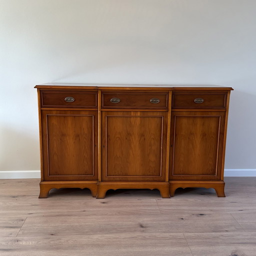 Helden exclusive dresser - classic English