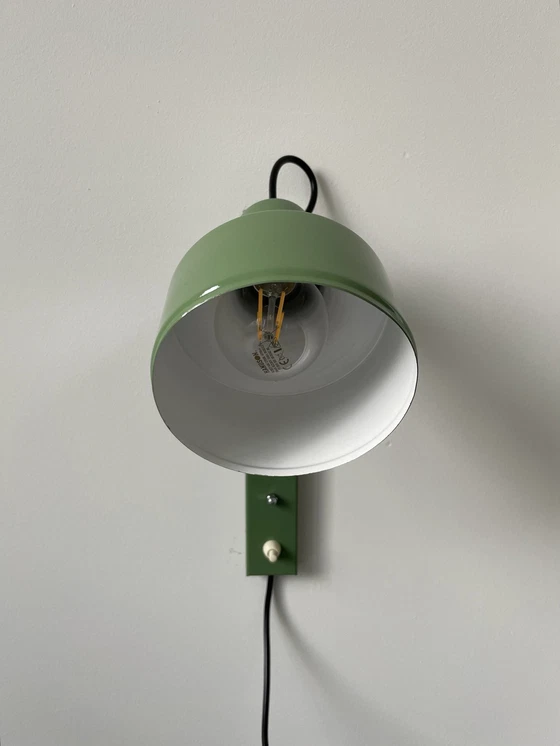 Image 1 of Anvia Wall Lamp