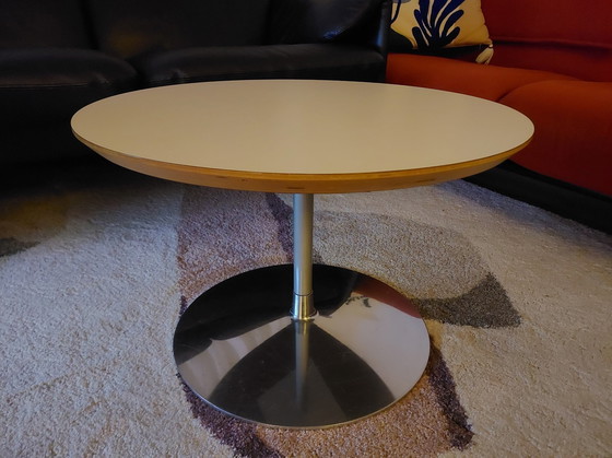 Image 1 of Circle Coffee Table Pierre Paulin Artifort