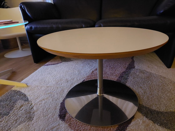 Image 1 of Circle Coffee Table Pierre Paulin Artifort