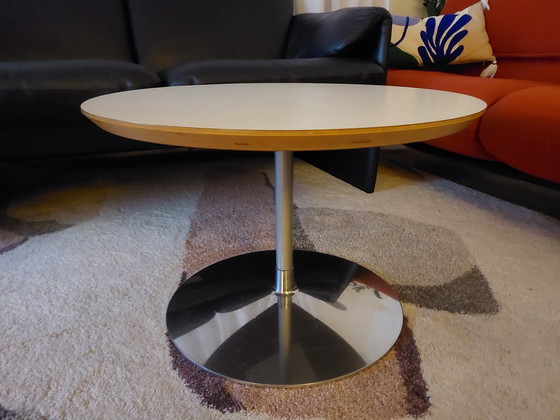 Image 1 of Circle Coffee Table Pierre Paulin Artifort