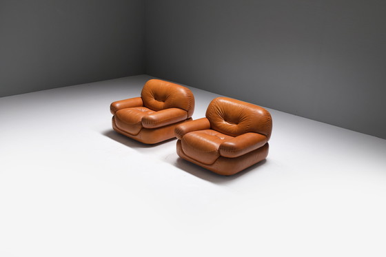 Image 1 of Italian lounge chairs in cognac chairs by Sapporo for Mobil Girgi Italy