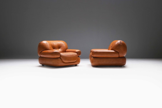 Image 1 of Italian lounge chairs in cognac chairs by Sapporo for Mobil Girgi Italy