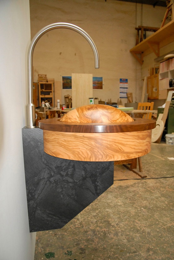 Image 1 of Wooden washbasin/washbasin made of olive wood and walnut - Unique