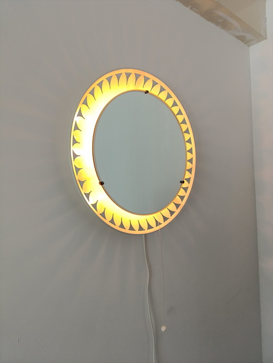 Image 1 of Hillebrand wall mirror with lighting