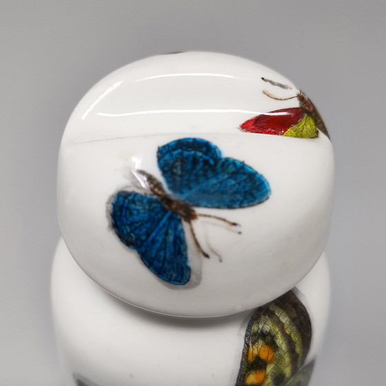 Image 1 of 1950s Fornasetti Paperweight in Porcelain by Piero Fornasetti