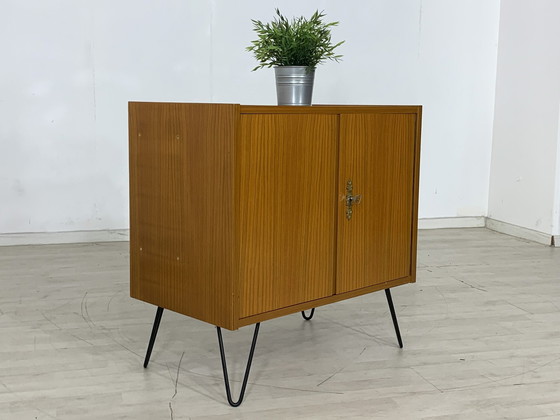 Image 1 of Mid Century commode buffet armoire d'entrée vintage