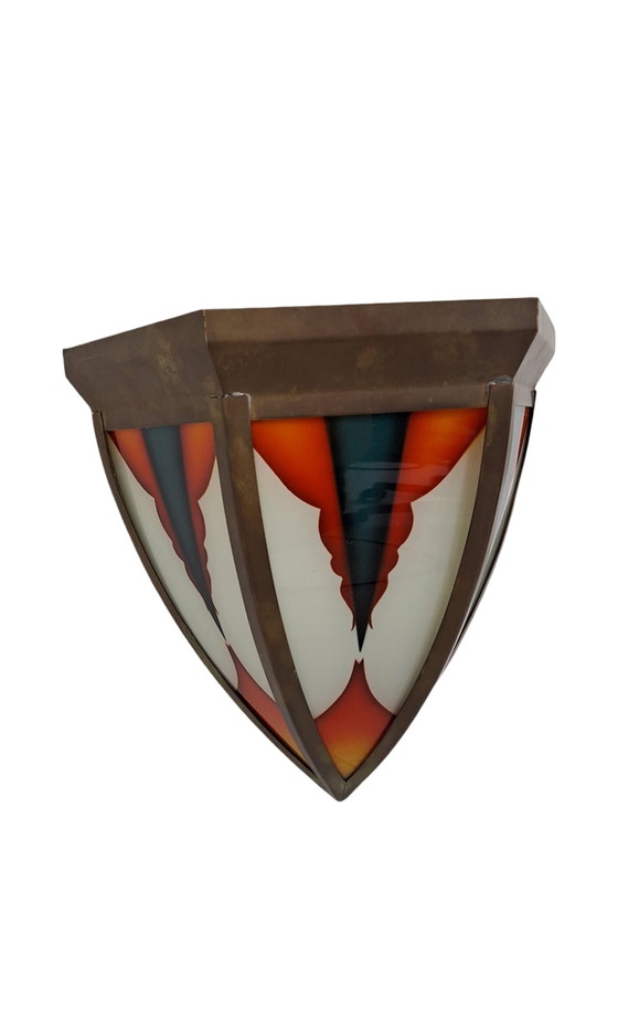 Image 1 of Art Deco / Amsterdam School (style) - Stained glass wall sconce - Bronze frame - In the style of Tuschinski - Multiple in stock