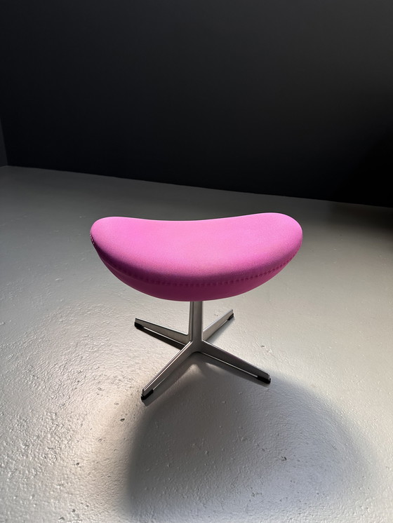 Image 1 of Arne Jacobsen Egg Chair Hocker