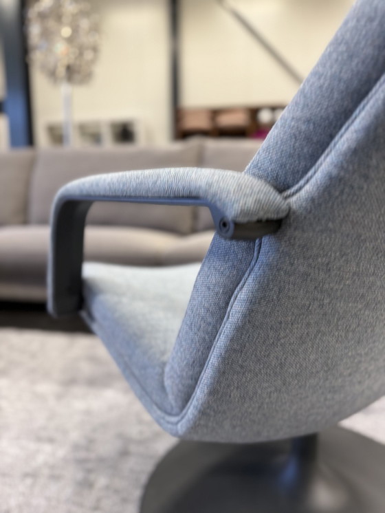 Image 1 of Artifort F156 Armchair Aa Fabric