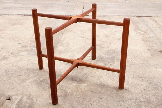 Image 1 of Vintage Hans J. Wegner AT35 Bijzettafel in teak Andreas Tuck,1945 Denemarken.