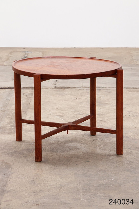 Image 1 of Vintage Hans J. Wegner AT35 Bijzettafel in teak Andreas Tuck,1945 Denemarken.