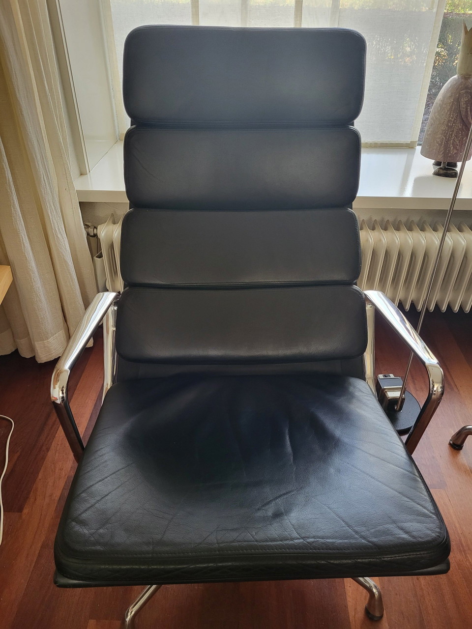 2x Vitra Chairs By Charles Eames