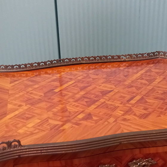 Image 1 of Parquetry Table Ambulante