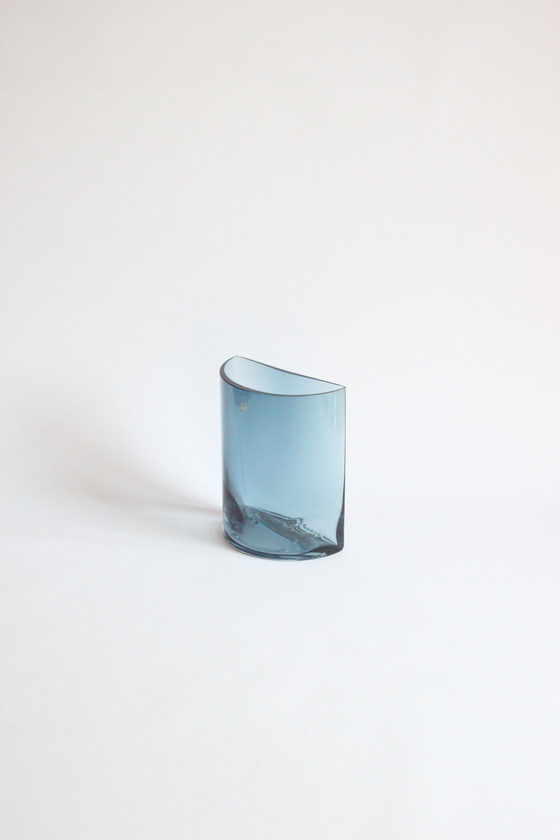 Image 1 of Riihimaen Lasi Semi Cylinder Vase Palapeli By Tamara Aladin, Finland 1960S