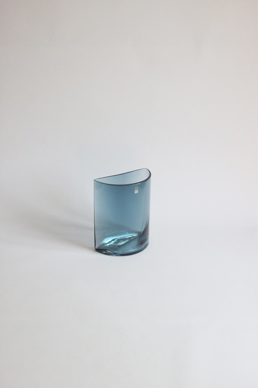 Riihimaen Lasi Semi Cylinder Vase Palapeli By Tamara Aladin, Finland 1960S