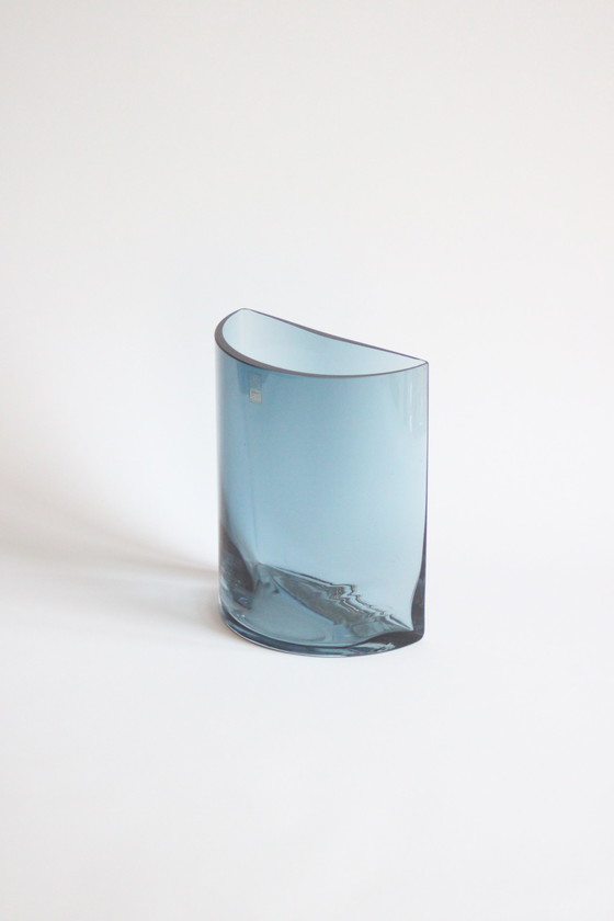 Image 1 of Riihimaen Lasi Semi Cylinder Vase Palapeli By Tamara Aladin, Finland 1960S