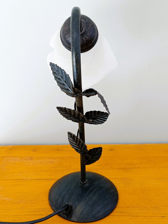 Image 1 of Lampada da tavolo a forma di tulipano