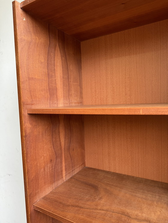 Image 1 of Armoire vintage des années 1960