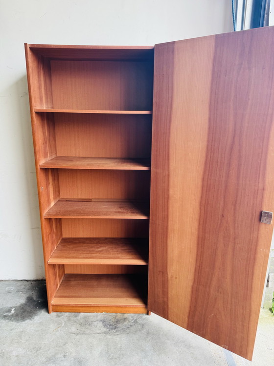 Image 1 of Armoire vintage des années 1960