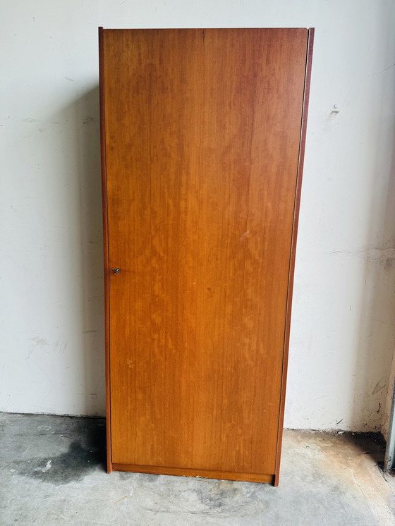 Image 1 of Armoire vintage des années 1960