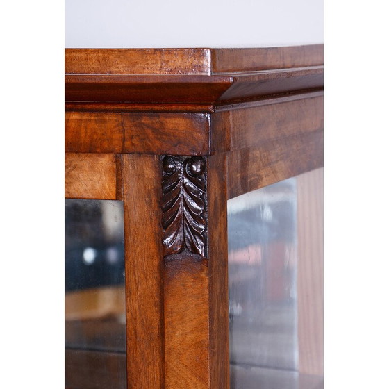 Image 1 of Vintage Biedermeier display cabinet in walnut and solid spruce, 1830s
