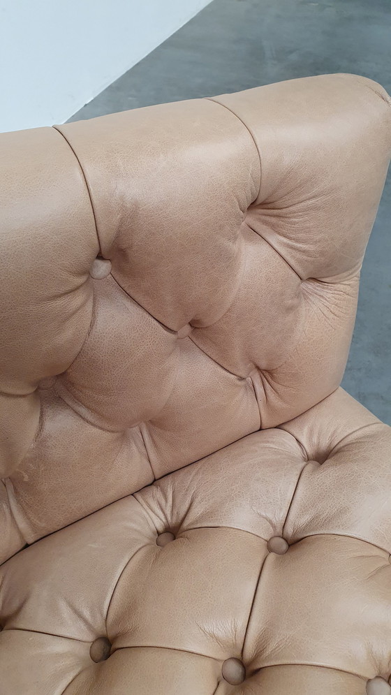 Image 1 of chesterfield no.2 fauteuil vintage design cuir beige camel modèle cube