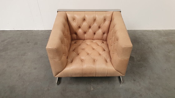 Image 1 of chesterfield no.2 fauteuil vintage design cuir beige camel modèle cube