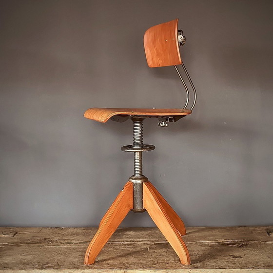 Image 1 of Rowac / Bemefa swivel chair