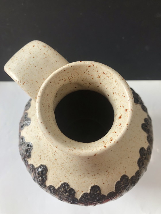 Image 1 of Bay keramik red fat lava pitcher vase