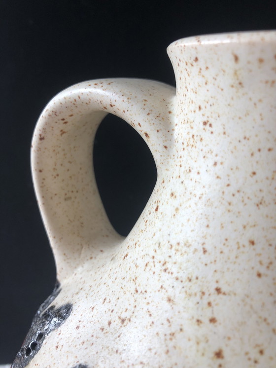 Image 1 of Bay keramik red fat lava pitcher vase