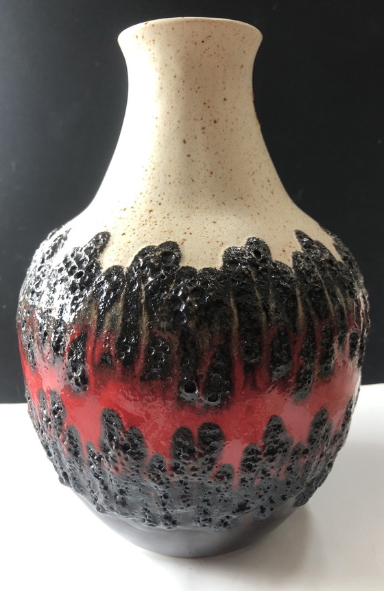 Image 1 of Bay keramik red fat lava pitcher vase