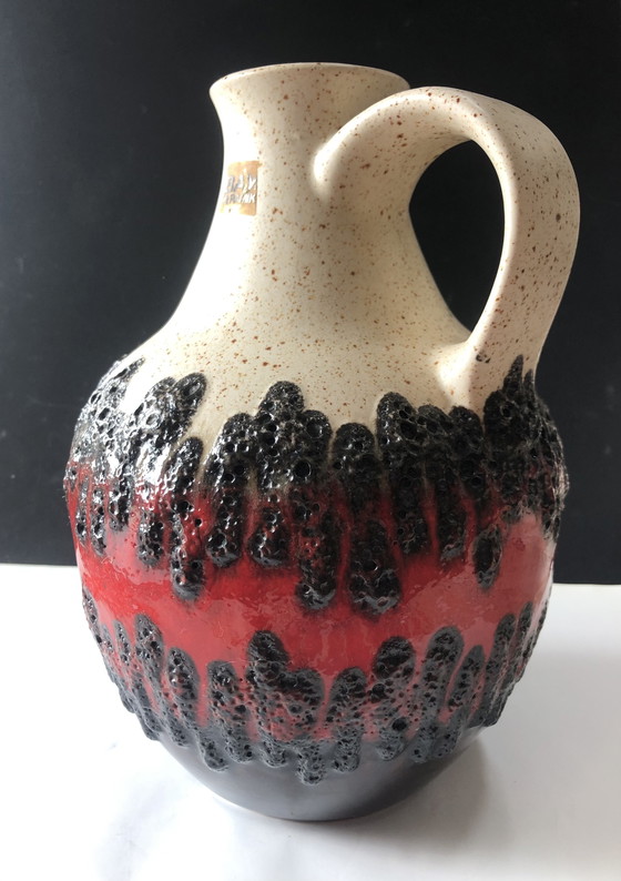 Image 1 of Bay keramik vase pichet en lave grasse rouge